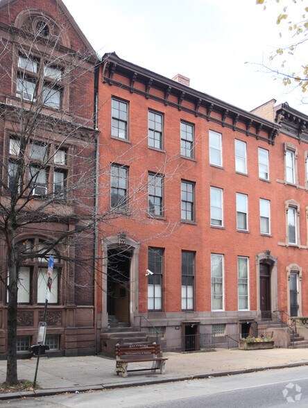 More Photos Of 1116 St Paul St, Baltimore Office For Sale