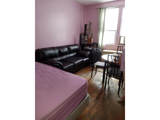 More Photos Of 9623 Avenue M, Brooklyn General Retail For Sale