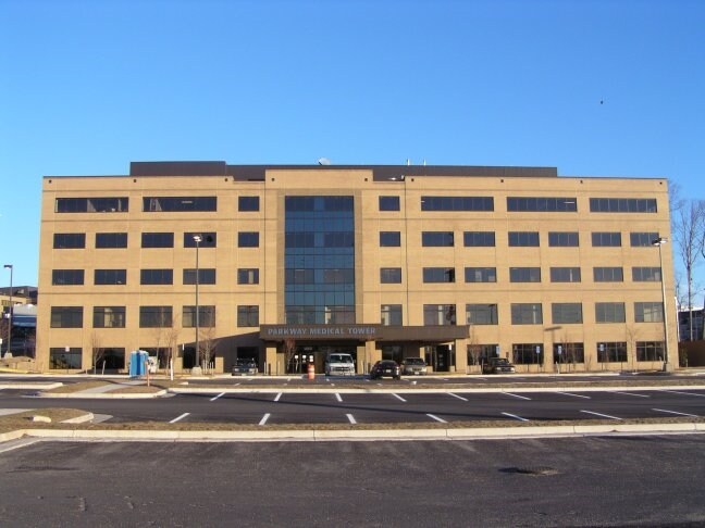 More Photos Of 1860 Town Center Dr, Reston Medical For Lease