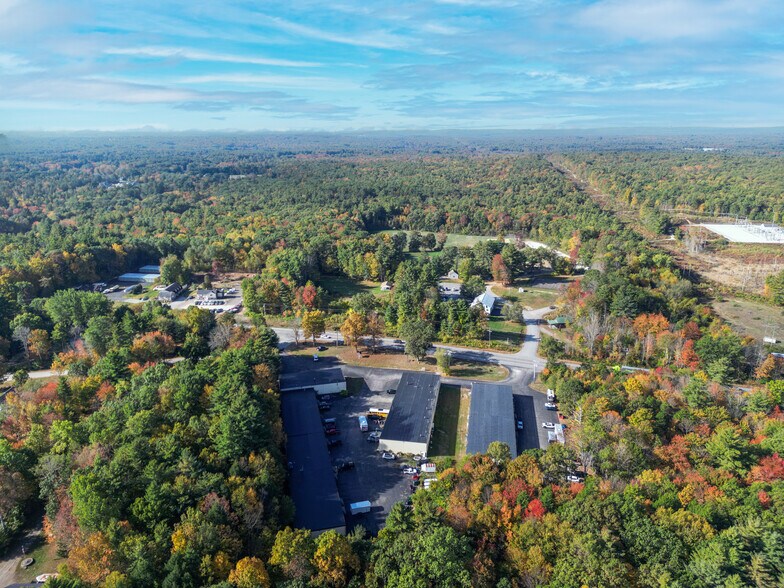 More Photos Of 189 Route 125, Brentwood Unknown For Lease