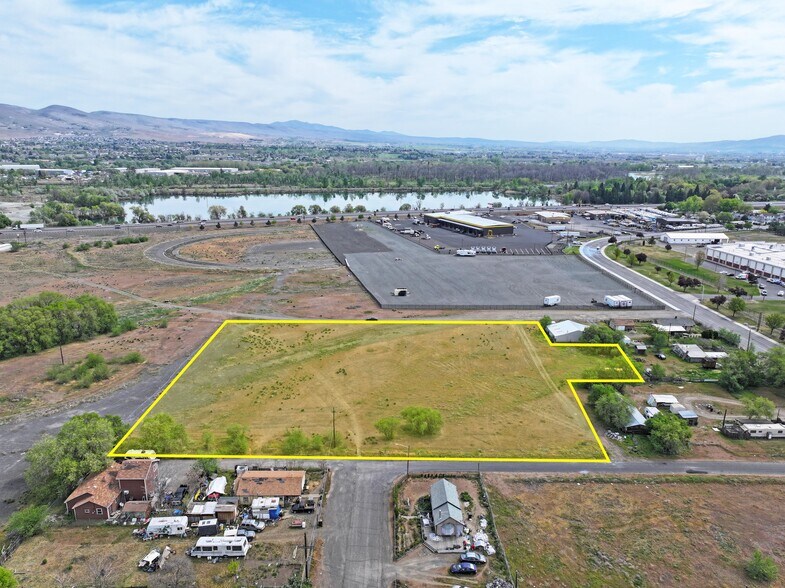 More Photos Of E Adams St @ S 15th St, Yakima Land For Sale
