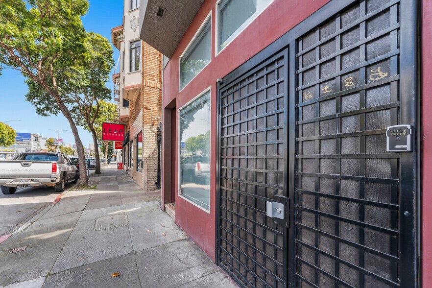 More Photos Of 2459 Lombard St, San Francisco Storefront Retail Residential For Sale