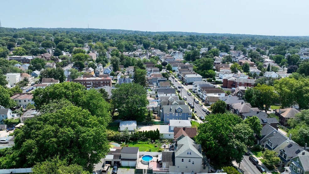 More Photos Of 827 Post Ave, Staten Island Land For Sale