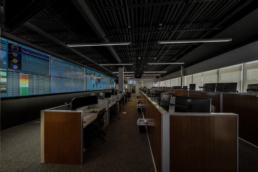 More Photos Of 1050 Satcom Ln, Melbourne Office For Sale