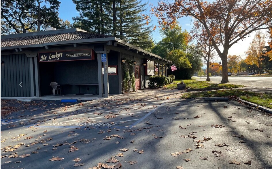 More Photos Of 2618-2634 Pleasant Hill Rd, Pleasant Hill Unknown For Lease