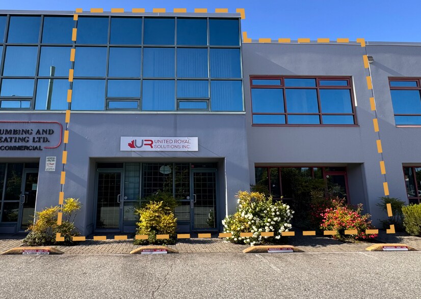 More Photos Of 2323 Boundary Rd, Vancouver Light Distribution For Sale