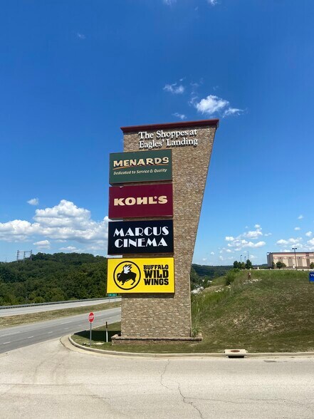 More Photos Of Highway 54 & Osage Beach Pky, Lake Ozark Unknown For Lease