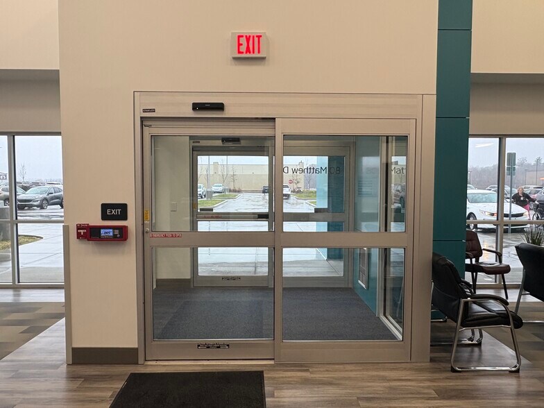 More Photos Of 80 Matthew Dr, Uniontown Medical For Lease