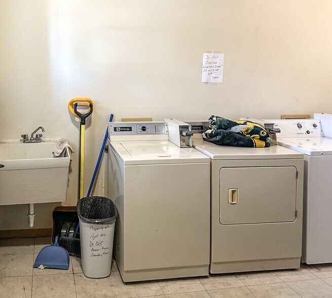 More Photos Of 329 N Main St, Cadott Storefront Retail Residential For Sale