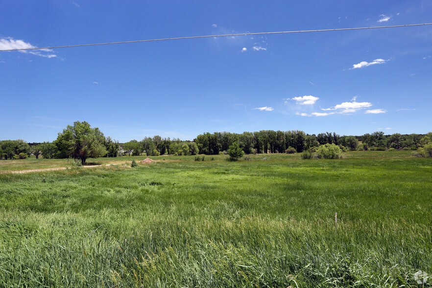 More Photos Of 444 S Main St, Elizabeth Land For Sale