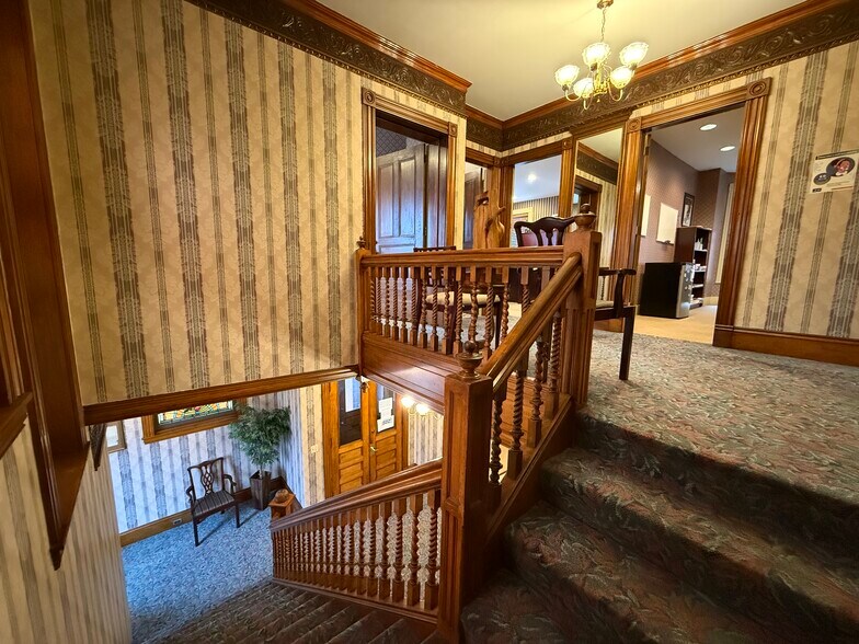 More Photos Of 25 Harvard St, Worcester Office For Lease