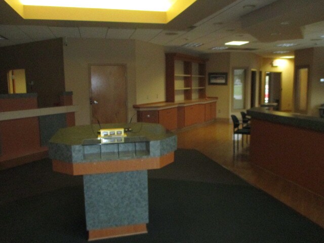 More Photos Of 285 N Broadway, Pennsville Bank For Lease