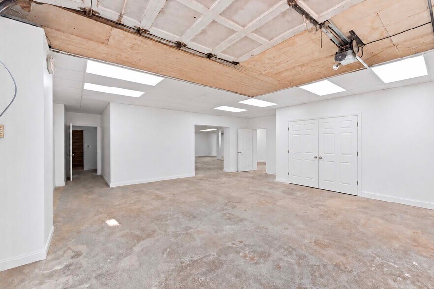 More Photos Of 744-748 Paterson Ave, East Rutherford Storefront For Lease