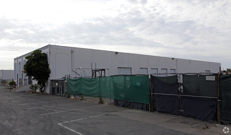More Photos Of 1555 S State College Blvd, Anaheim Land For Lease