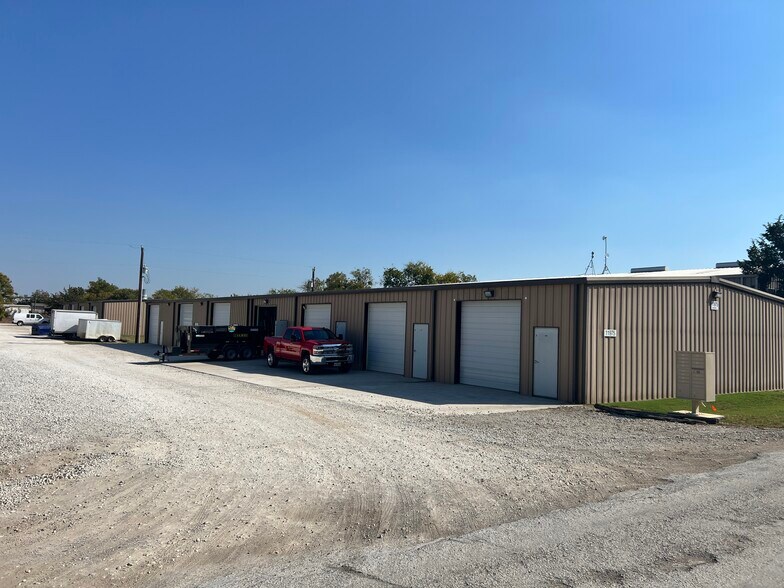 More Photos Of 11975 Cleveland Gibbs Rd, Roanoke Industrial For Lease
