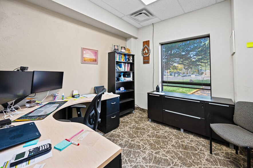 More Photos Of 2960 N Academy Blvd, Colorado Springs Office For Sale
