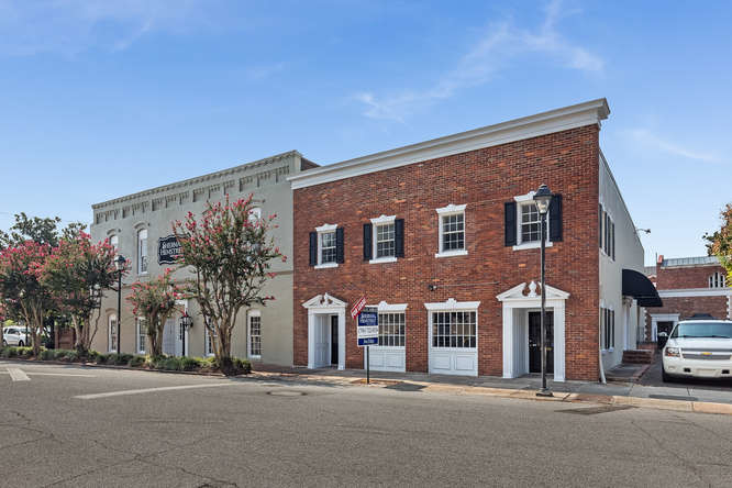 Primary Photo Of 630 Ellis St, Augusta Office Residential For Lease