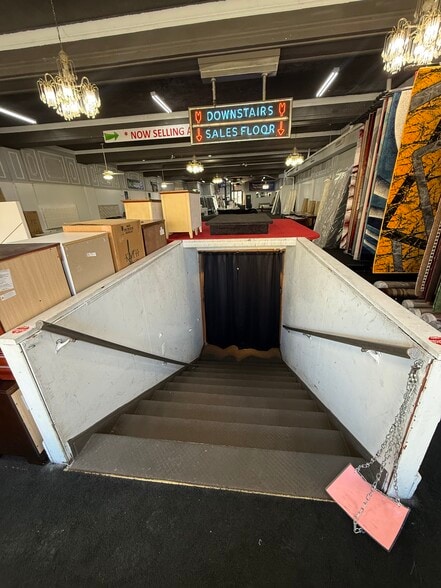 More Photos Of 5728 Broadway Ave, Cleveland Storefront For Sale