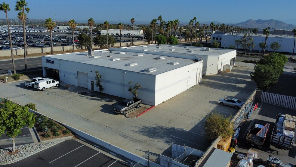 More Photos Of 4401 Etiwanda Ave, Jurupa Valley Warehouse For Sale