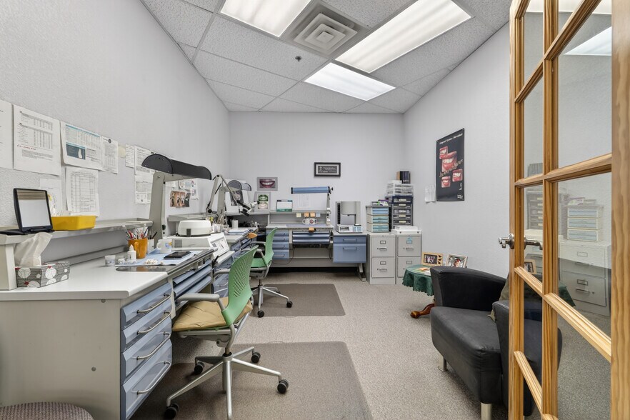 More Photos Of 12354 E Caley Ave, Centennial Medical For Sale