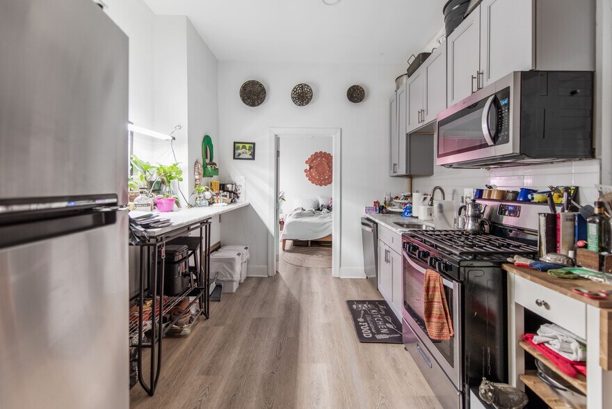 More Photos Of 129-131 W Susquehanna Ave, Philadelphia Apartments For Sale