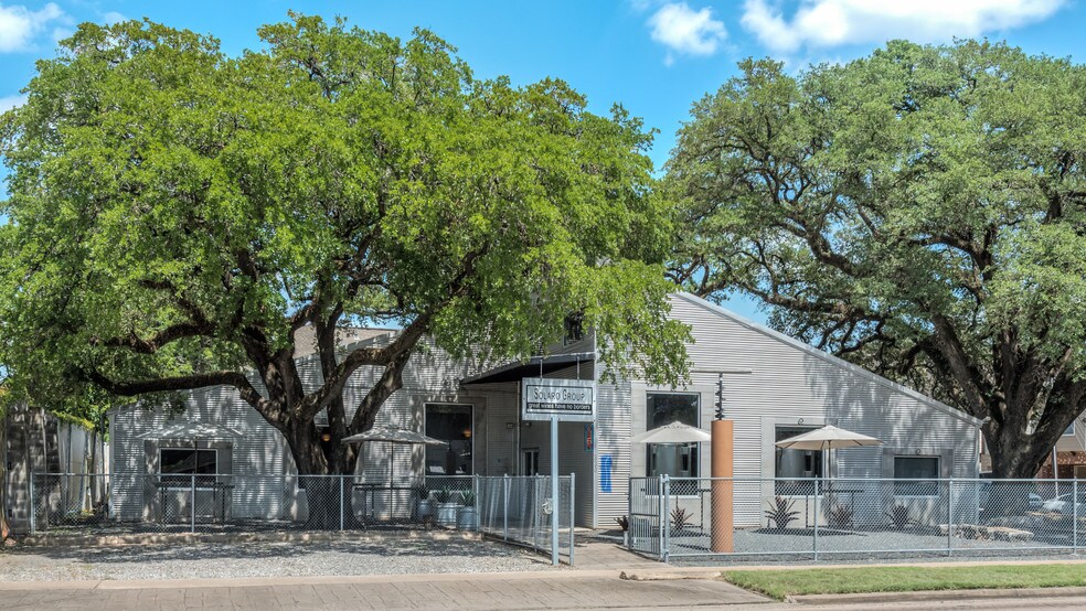 Primary Photo Of 330 TC Jester Blvd, Houston Winery Vineyard For Sale