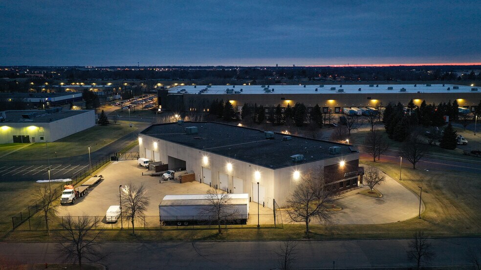 More Photos Of 9020 N Wyoming Ave, Brooklyn Park Manufacturing For Lease