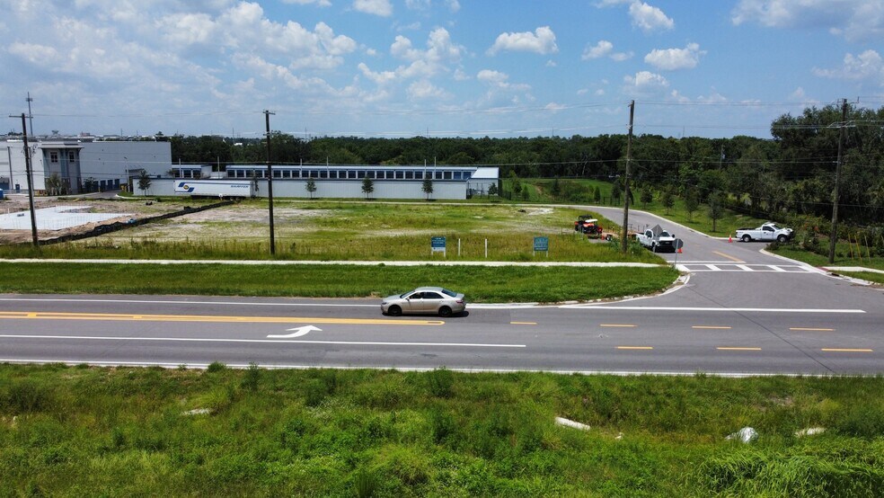 More Photos Of 10521-10525 County Rd 672, Riverview Land For Sale