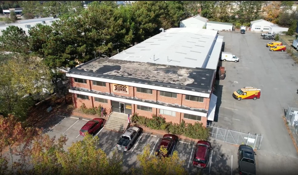 More Photos Of 701 E Six Forks Rd, Raleigh Warehouse For Sale