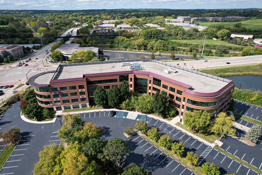 More Photos Of 1200 N Mayfair Rd, Wauwatosa Office For Lease