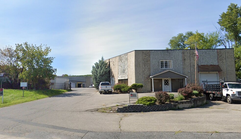 More Photos Of 100 Industrial Blvd, Stockertown Industrial For Sale
