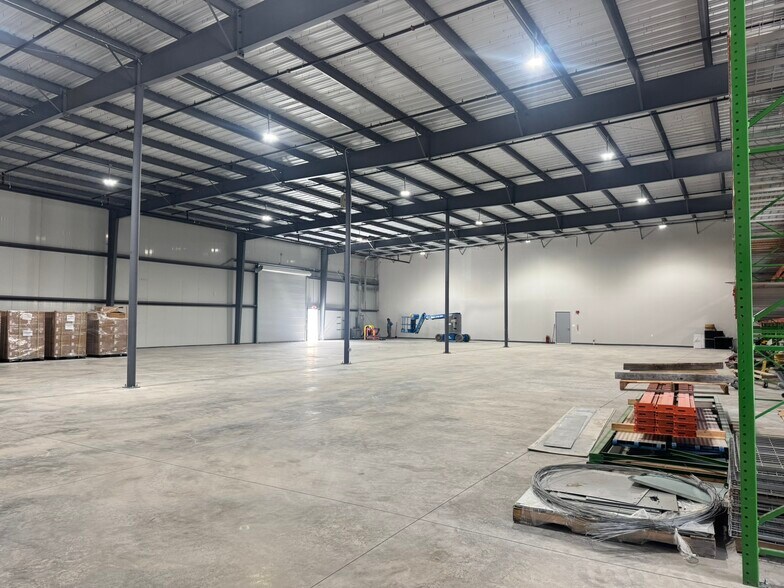 More Photos Of 763 US-80 Hwy, Eden Light Distribution For Lease