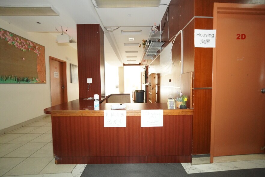 More Photos Of 2 Allen St, New York Medical For Sale