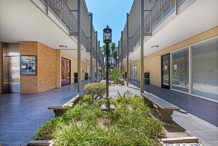 More Photos Of 2777 Pacific Ave, Long Beach Medical For Lease