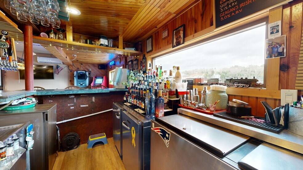 More Photos Of 695 Lisbon St, Lisbon Restaurant For Sale