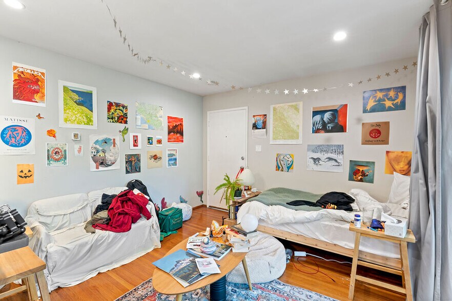 More Photos Of 2427 McKinley Ave, Berkeley Apartments For Sale