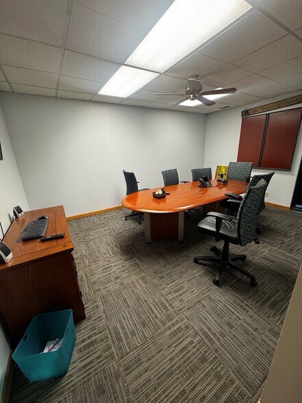 More Photos Of 10834 Old Mill Rd, Omaha Office For Lease