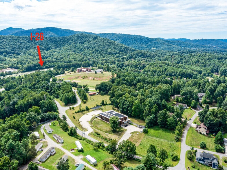 More Photos Of 76 Jupiter Rd, Weaverville Manufacturing For Lease