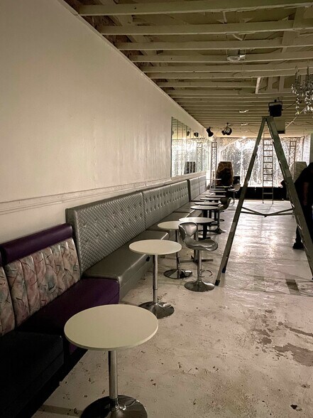 More Photos Of 7220 S Western Ave, Los Angeles Storefront For Sale