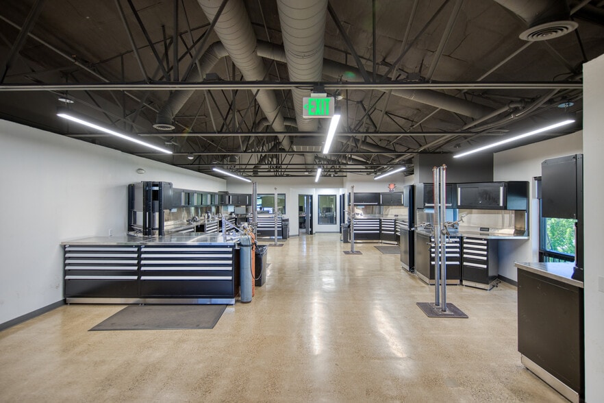 More Photos Of 373 Elm Ave, Auburn Office Residential For Sale