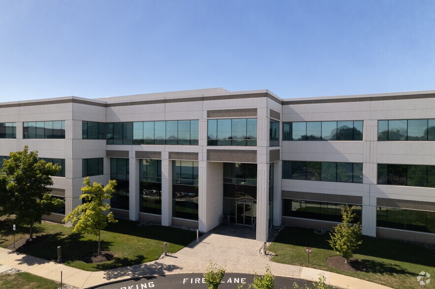 More Photos Of 5 Walnut Grove Dr, Horsham Township Office For Lease