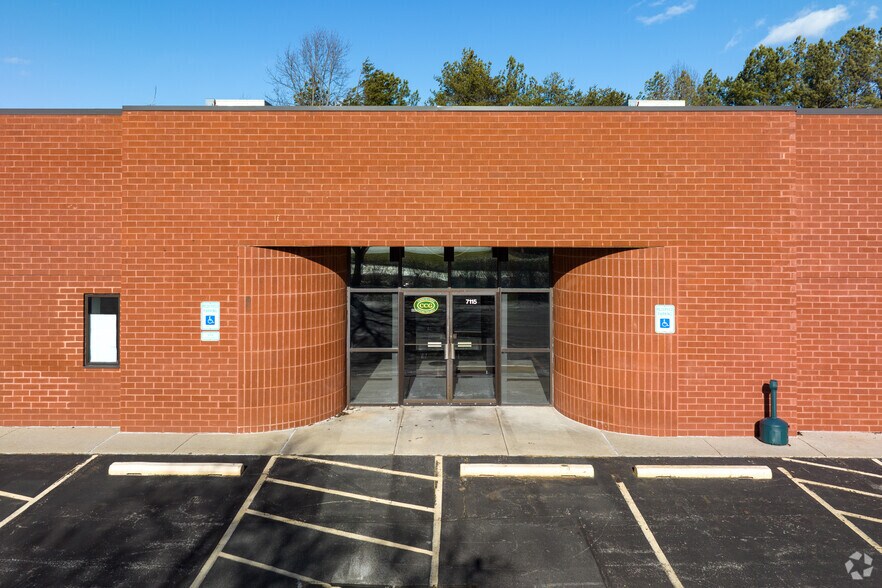 More Photos Of 7115 Standard Dr, Hanover Service For Sale