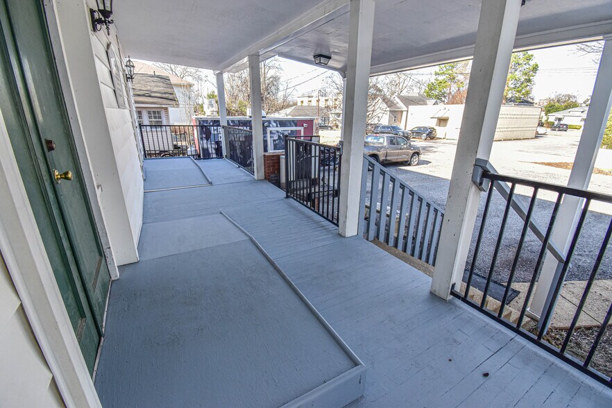 More Photos Of 2606 8th St, Tuscaloosa Office For Sale