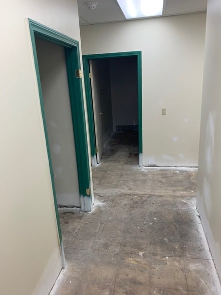 More Photos Of 338-346 Main St, Holyoke Apartments For Lease