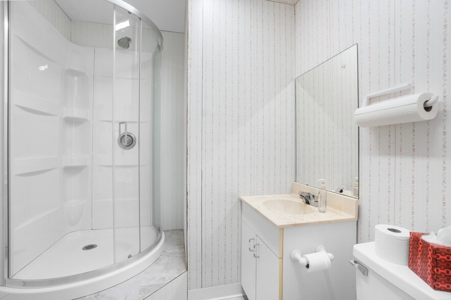 More Photos Of 309 S Main St, Brooksville Specialty For Sale