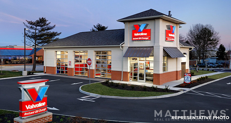 Primary Photo Of 2425 Cassopolis St, Elkhart Service Station For Sale