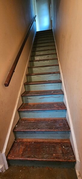 More Photos Of 9 E 44th St, Wilmington Office Residential For Sale