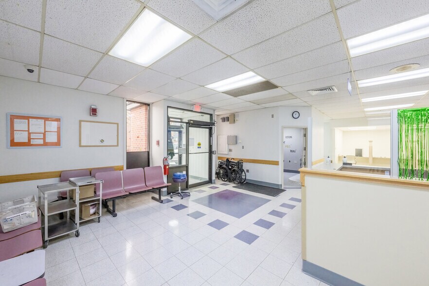 More Photos Of 100 Curtis St, Providence Medical For Sale