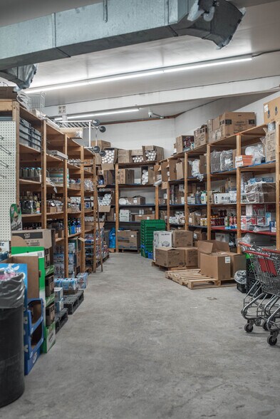 More Photos Of 22732 US-53 Hwy, Ettrick General Retail For Sale