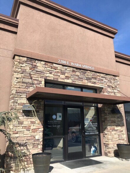 More Photos Of 2200 E Warm Springs Ave, Boise Medical For Lease